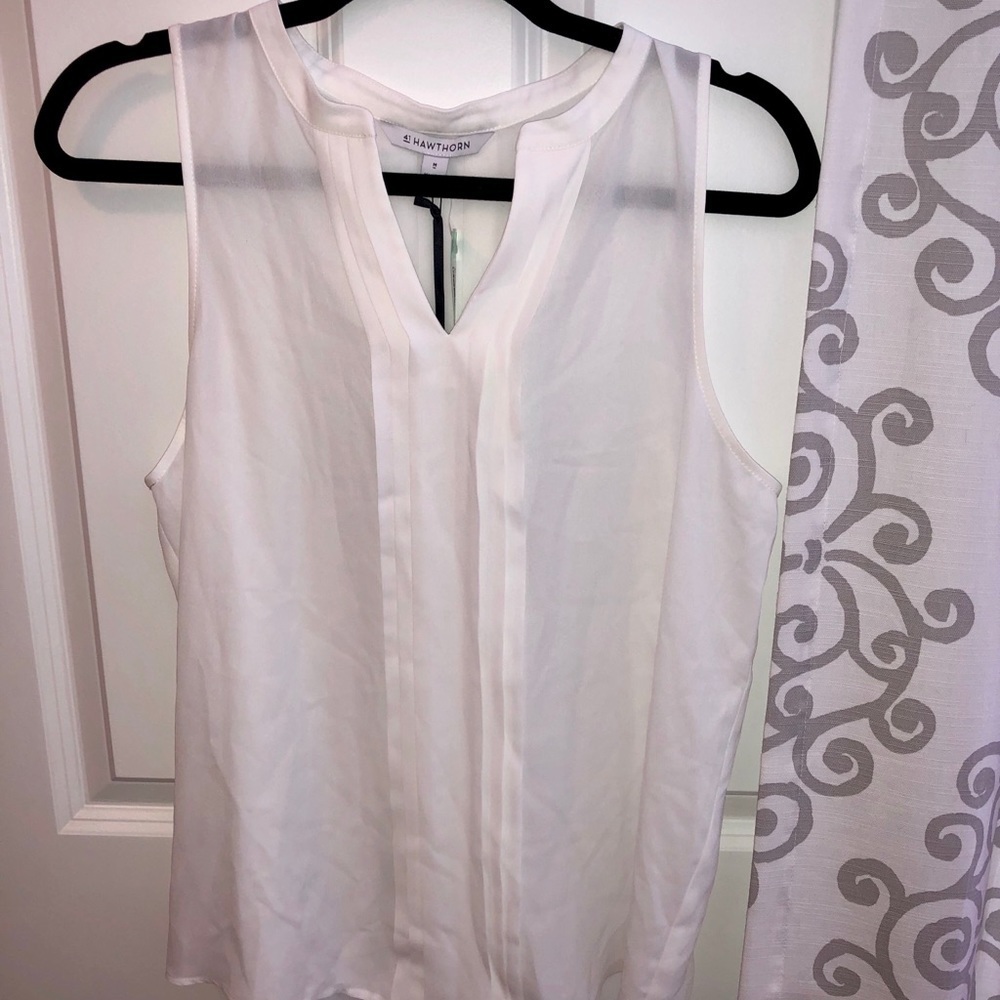 NWT 41 Hawthorne Tank
